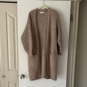 Solai Women's Tan Sweater Cardigan